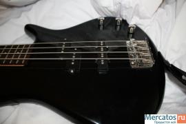 Продам бас-гитару Ibanez 3